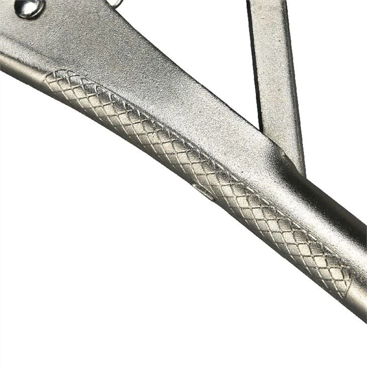 locking pliers  (2)